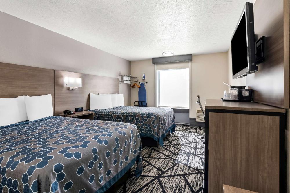 Double Room with Two Double Beds - Non-Smoking interior